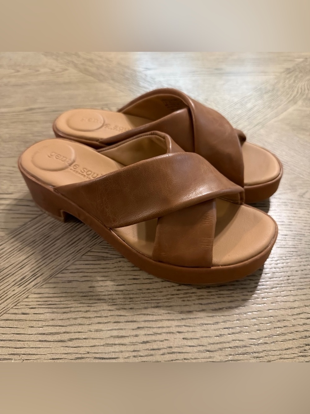 Gentle Souls By Kenneth Cole River Leather Sandal Women's 7.5
